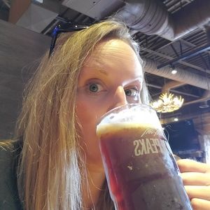 Meet your Posher, Jacqueline